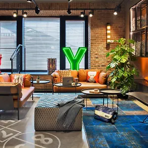 Moxy Praga 3*, Varšava Polsko