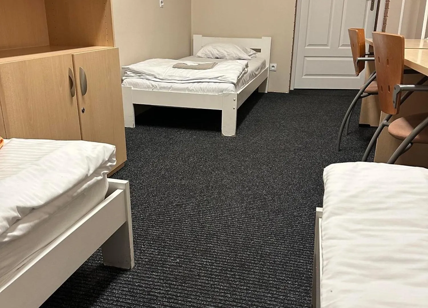Chilli Hostel فروتسواف 0*,